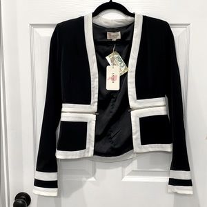 White/Black Blazer